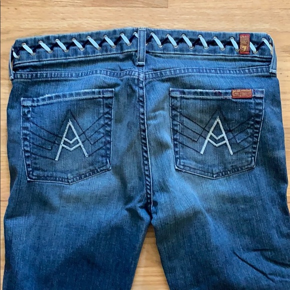 Jeans - Picture 3 of 5